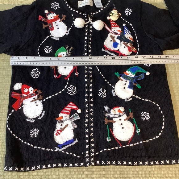 Lemon Grass Womens Holiday Snowman Sweater Skiing Snowman Size Small Black - Picture 4 of 7